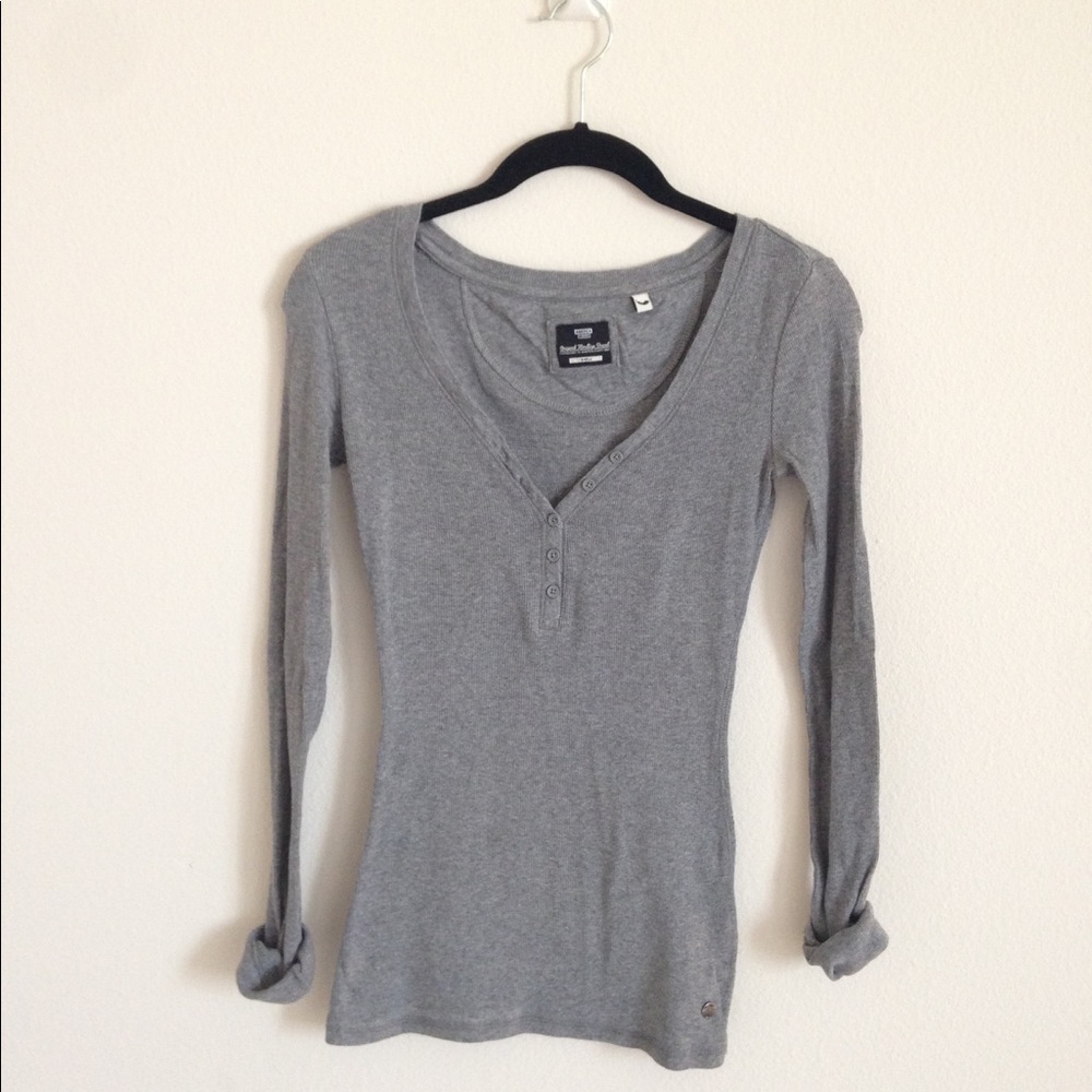 Long sleeve top